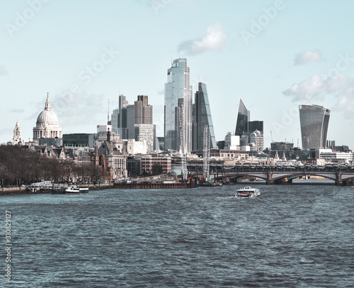 Stunners in the sky in London