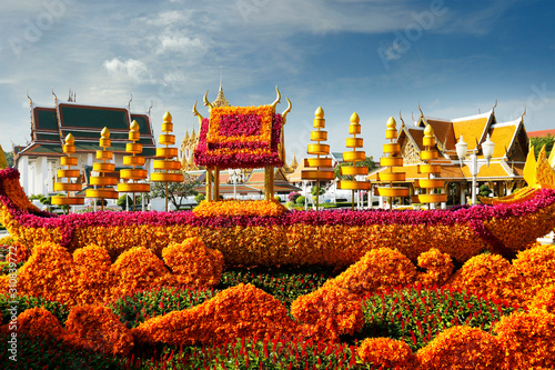 Photography royal barge decoration made with flowers at Royal Pavilion Mahajetsadabadin -Ban