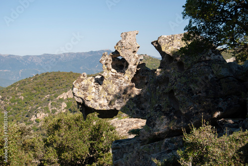 Forme rocciose a Rocca Grommai photo