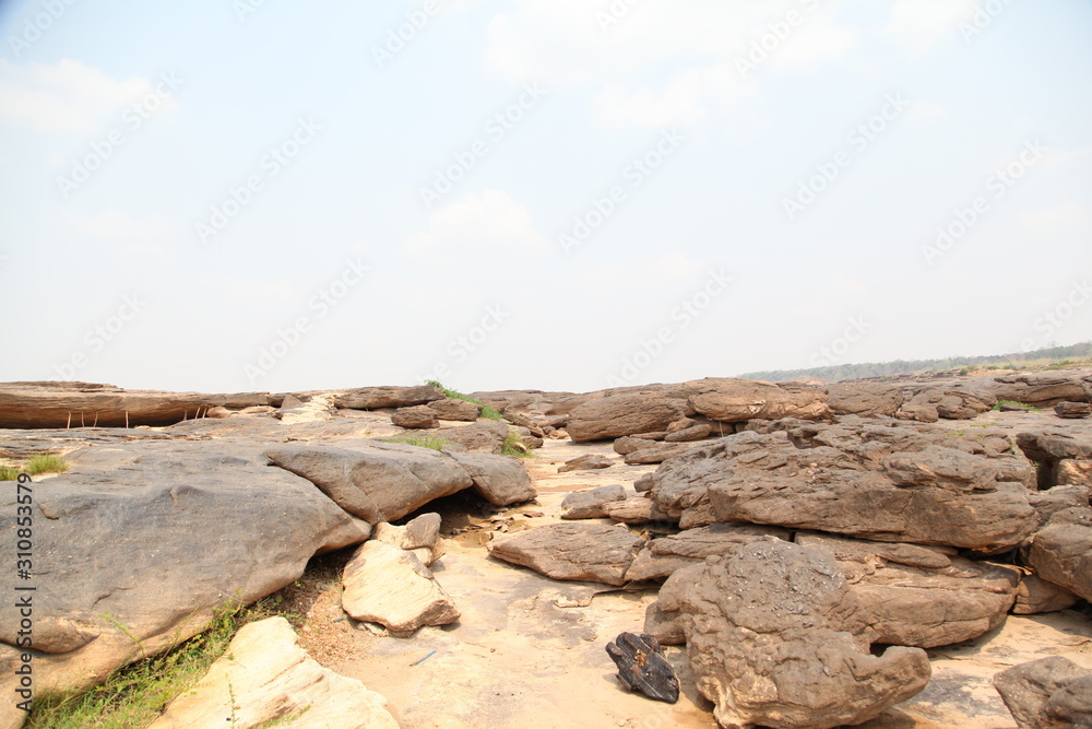 Obraz premium Rock holes Stone View Sam-Pan-Bok Grand Canyon in thailand