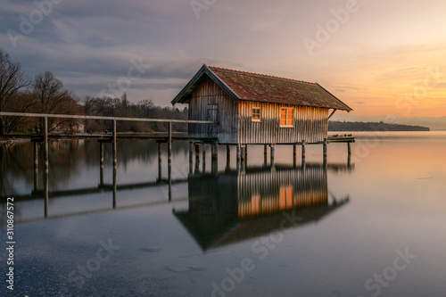 Ammersee kleines Bootshaus © Marco Kusch