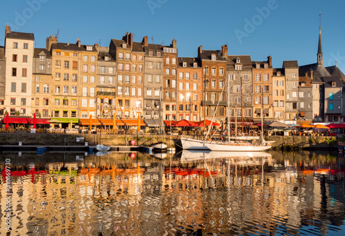 Canvas Print Europe, France, Normandy, Honfleur port