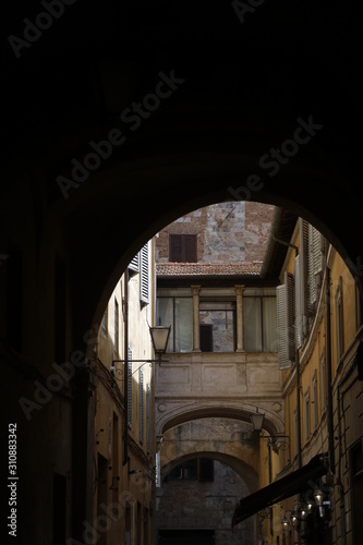 Architectonic heritage in the old town of Sienna © Laiotz