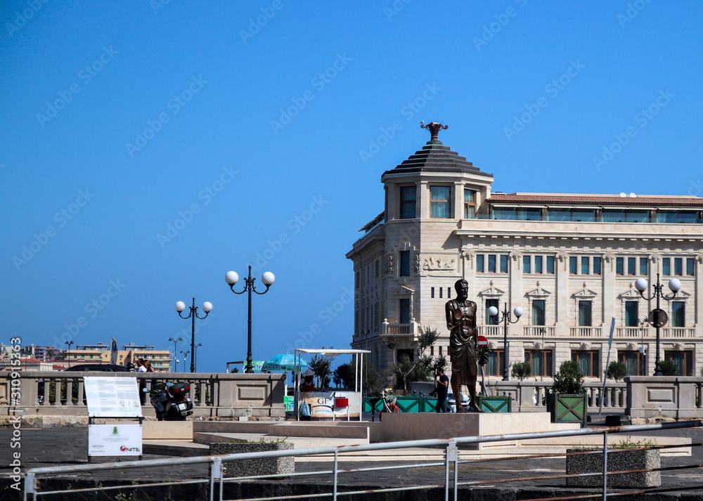 Naklejka premium view from ponte (bridge) santa lucia