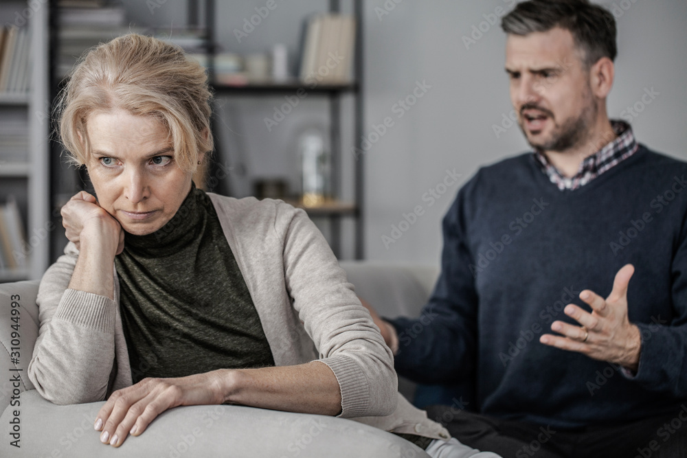 Wife giving husband the silent treatment during marriage fight Wife giving husband the silent treatment during marriage fight