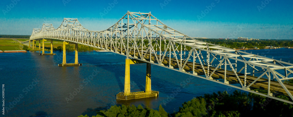 Fototapeta premium APRIL 27, 2019 LOUISIANA, USA -Grammercy Veterans Memorial Bridge crossing Mississippi River, Louisiana