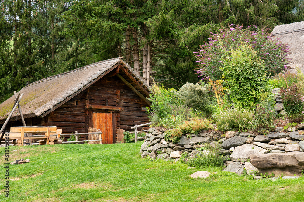 Keltendorf Uttendorf