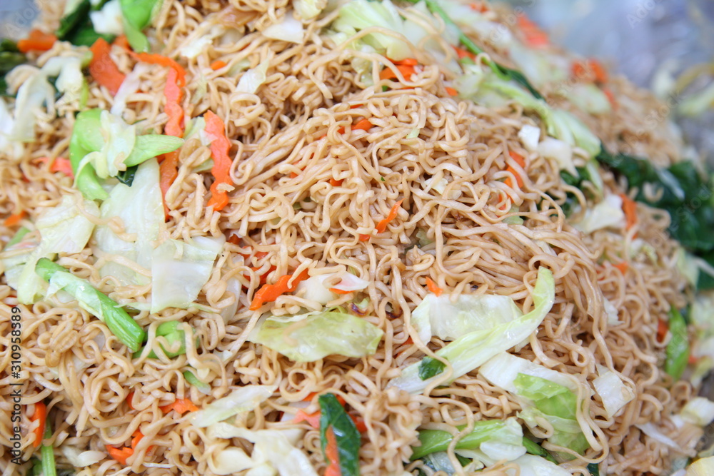 Stir-fried noodles , Chinese cuisine