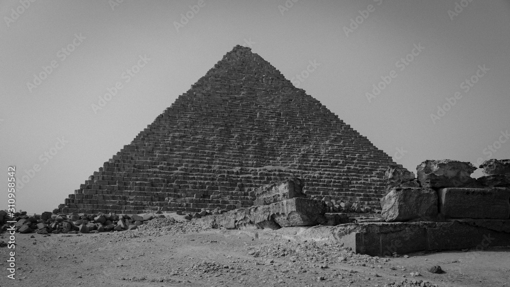 View of the Great Pyramids of Giza, Cairo, Egypt View of the Great Pyramids of Giza, Cairo, Egypt