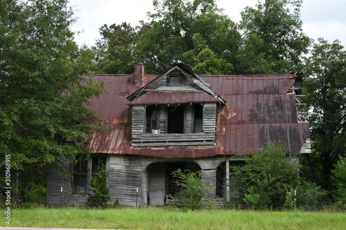An old abandoned house