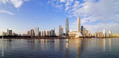 Guangzhou city skyline © nelsonpeng99