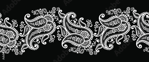 Traditional seamless black and white Asian paisley border
