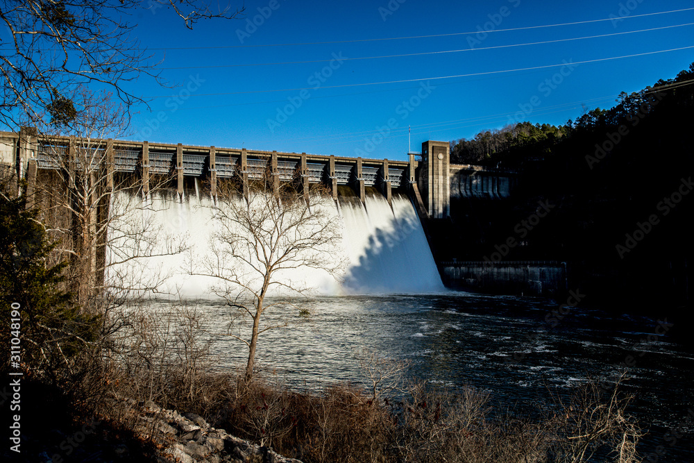 Norfork Dam Spillway Gates Open