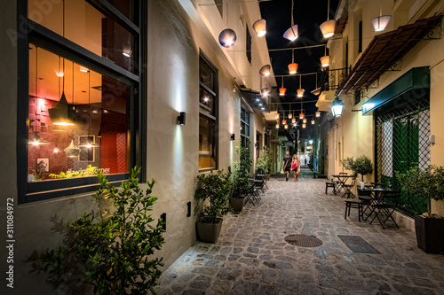 Fototapeta Naklejka Na Ścianę i Meble -  Walks in the old city. Night island of Crete.