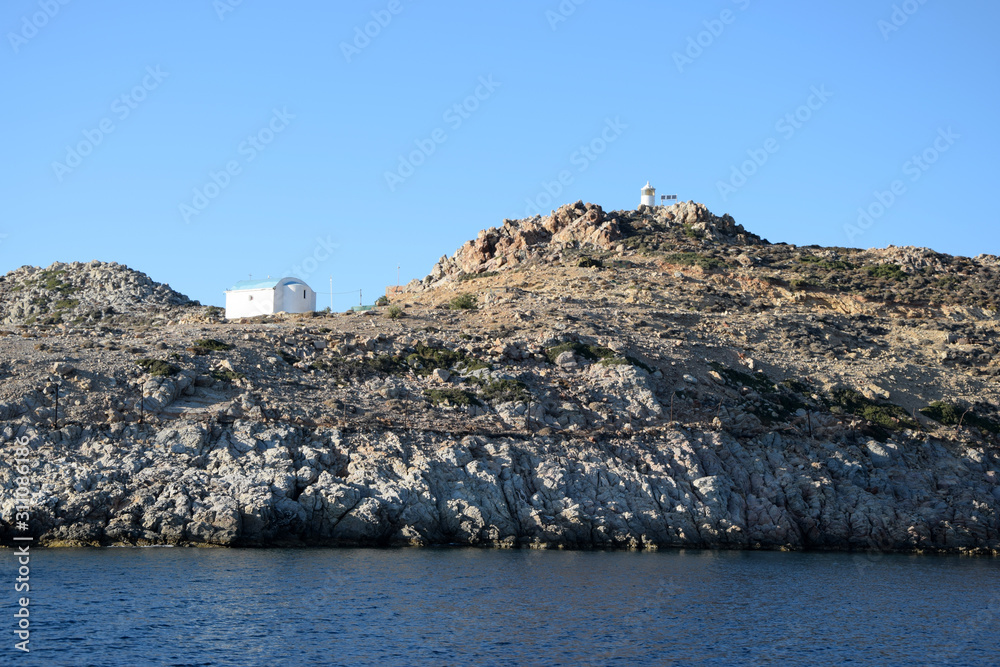 Kapelle und Leuchtturm bei Kalymnos