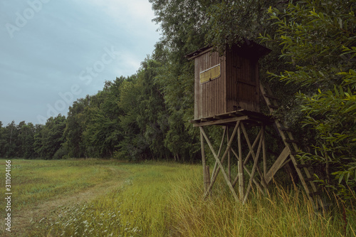 Hochsitz am Waldrand