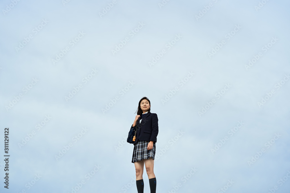 制服姿の女子高校生 制服姿の女子高校生