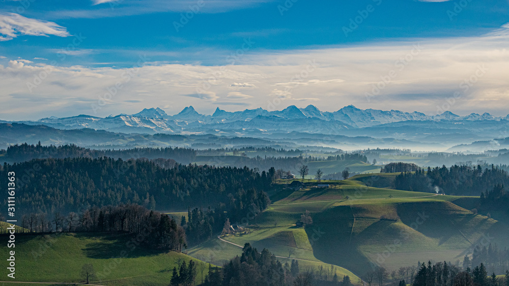 Ausblick zu den Berner Alpen