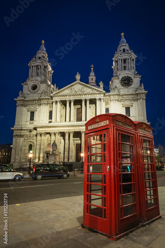 St Pauls cahthedral in London.