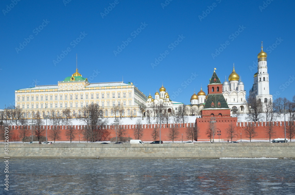 Spring view of the Moscow Kremlin and The Kremlin embankment on a Sunny day. Moscow, Russia