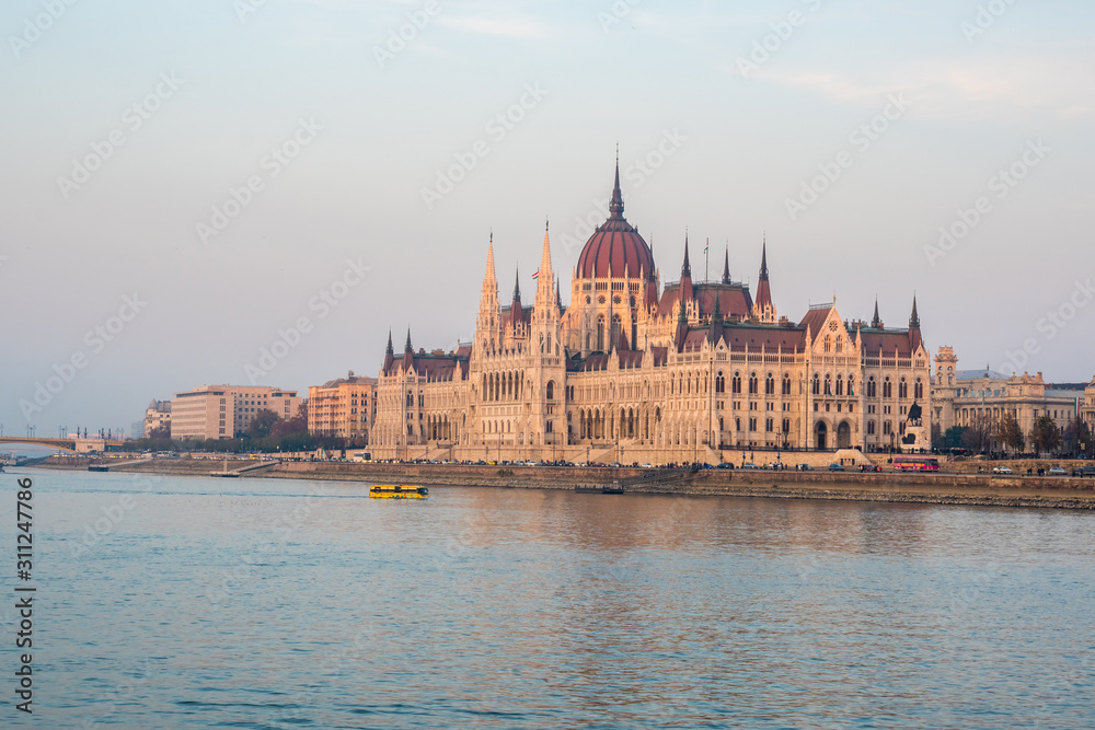 Fototapeta premium Hungarian parliament in Budapest on the Danube river
