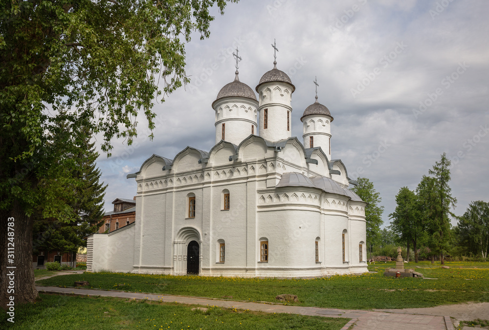 Cathedral in Rizopolozhensky Monastery, Suzdal
