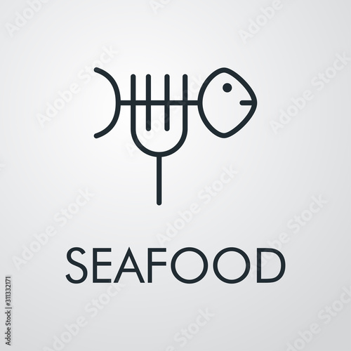 Logotipo con texto SEAFOOD con icono lineal de tenedor como espina de pescado en fondo gris