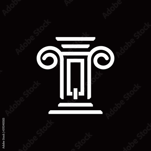 Q monogram logo with pillar style design template