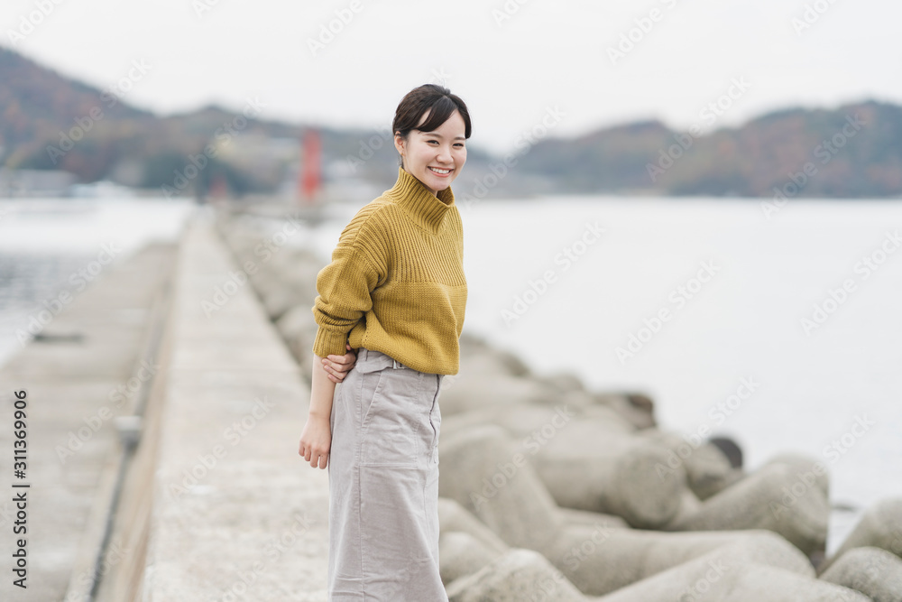 海の女性