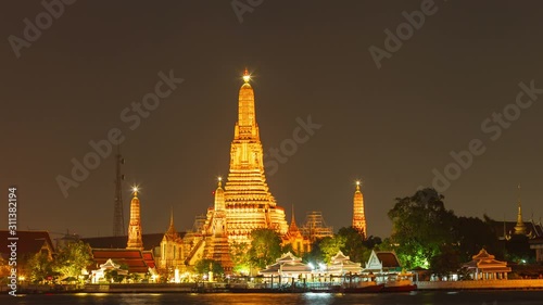 4K,Time lapse Night view of Wat Arun Temple Bangkok, Thailand.