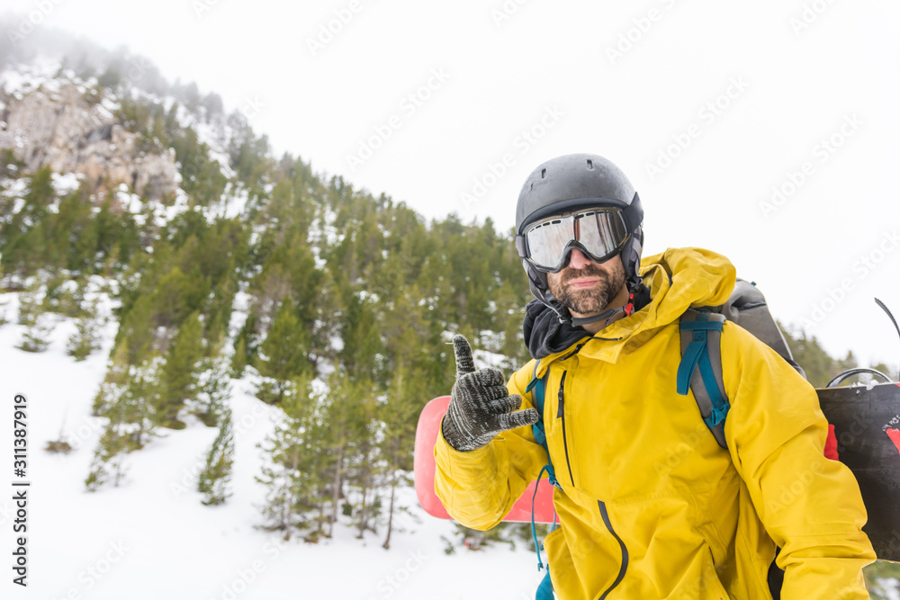 Free rider enjoying the snow