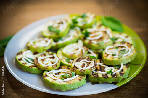 grilled zucchini slices with garlic and spices