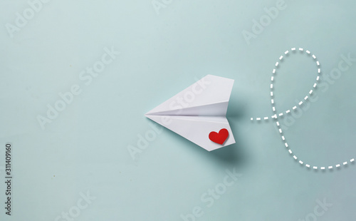 Fotografie, Obraz paper love airplane on color background