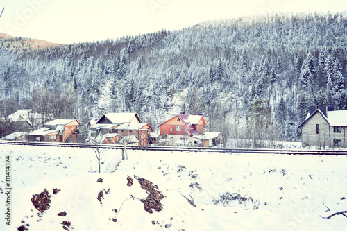 winter mountains and snow © Tetiana Tuzyk