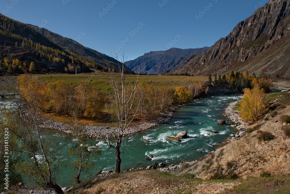 Russia. mountain Altai. Late autumn on the Chuya river along the Chuya tract.