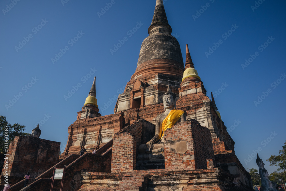 pagoda in bangkok thailand