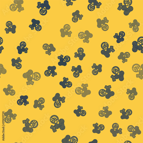 Blue line Casino chips, game dice and glass of whiskey with ice cubes icon isolated seamless pattern on yellow background. Casino poker. Vector Illustration