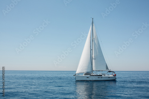 yacht in the sea © Ilya