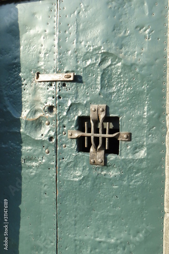 old door with lock © Fernanda