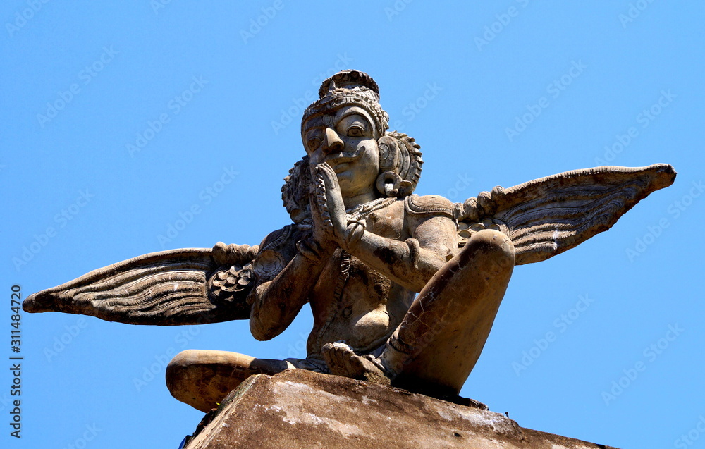 Fototapeta premium Winged Praying Statue 