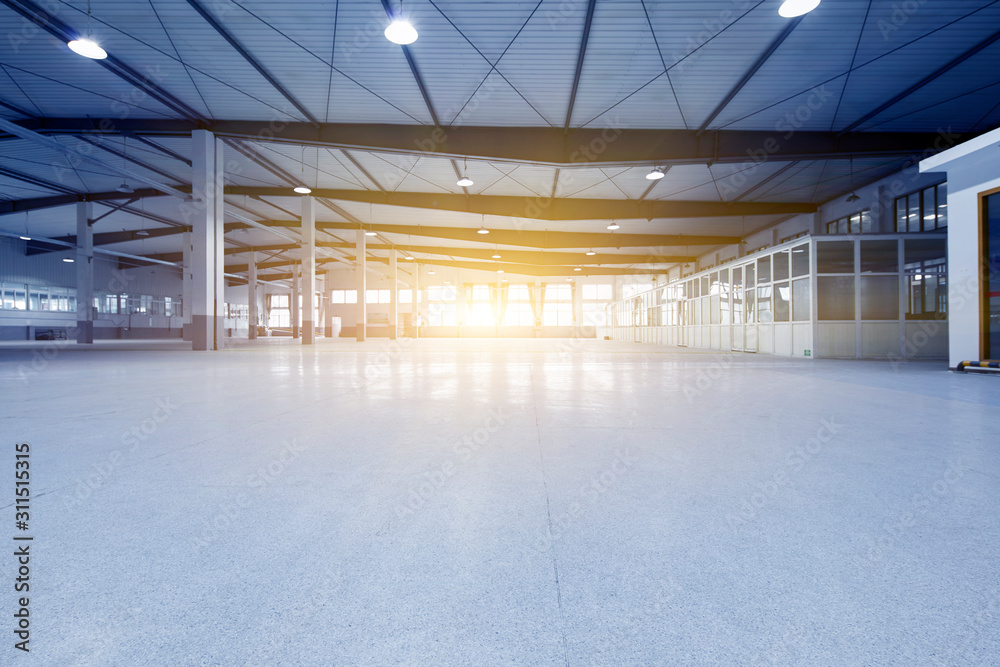 Obraz premium Empty factory room in large factory