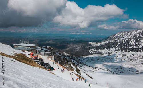 Fototapeta Naklejka Na Ścianę i Meble -  The impressive snowy mountains in the Tatra Mountains, Poland