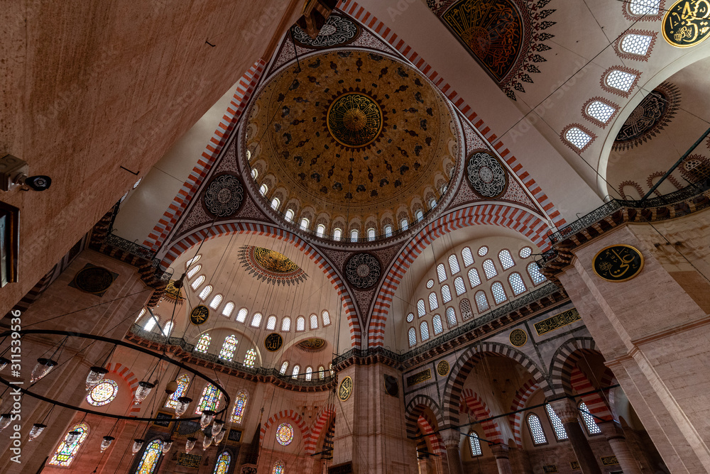 moschea sulimano il magnifico interno