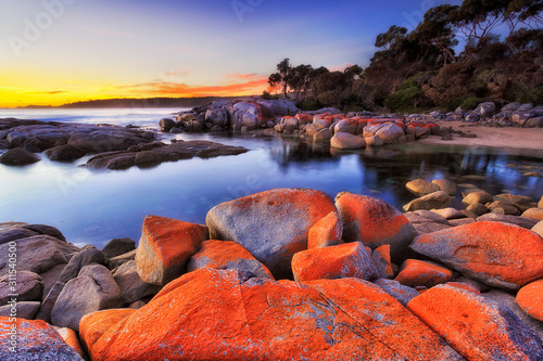 TAS Binalong Red Rocks photo
