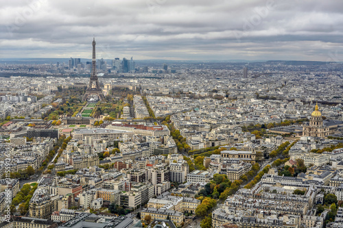 View of Paris from the height of a skyscraper. In the distance, the Eiffel Tower is visible, the house of the disabled is on the right © Yuriy