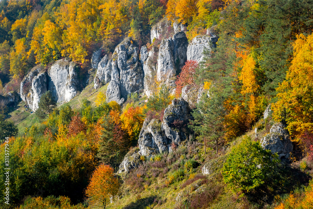Dolina Kobylańska, Jesień, krajobrazy, Małopolska, Polska, turystyka