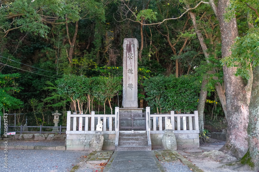 田辺市 闘鶏神社 忠魂碑