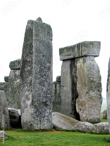 standing stones at stonehenge 02