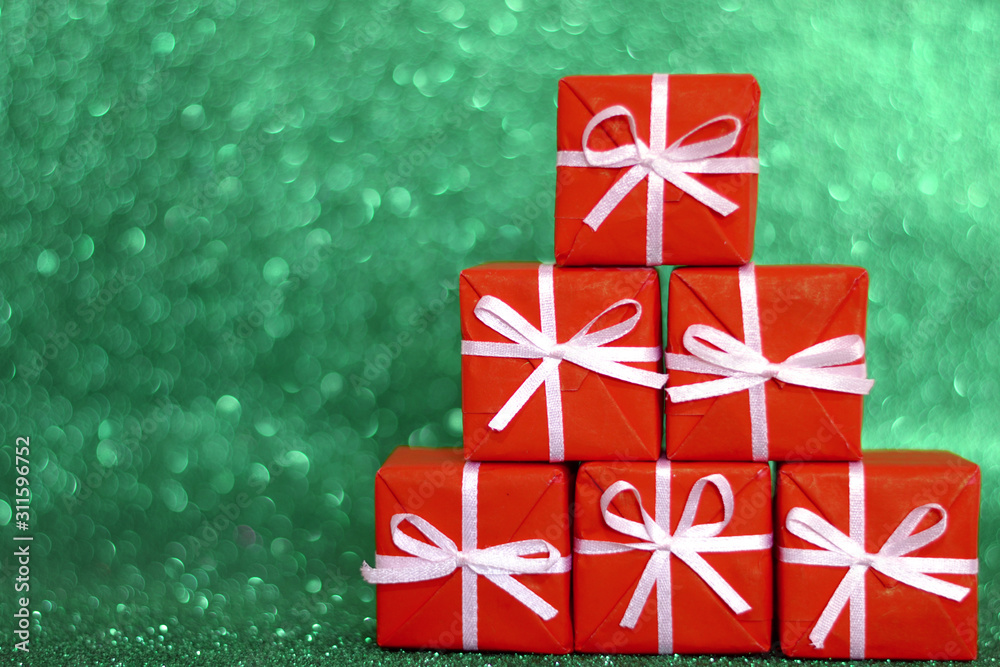 Fototapeta premium defocused light bokeh with gift packages