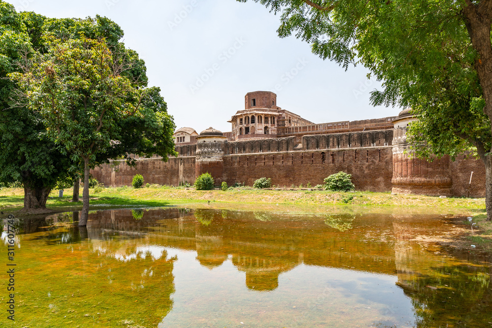 Lahore Iqbal Park 88